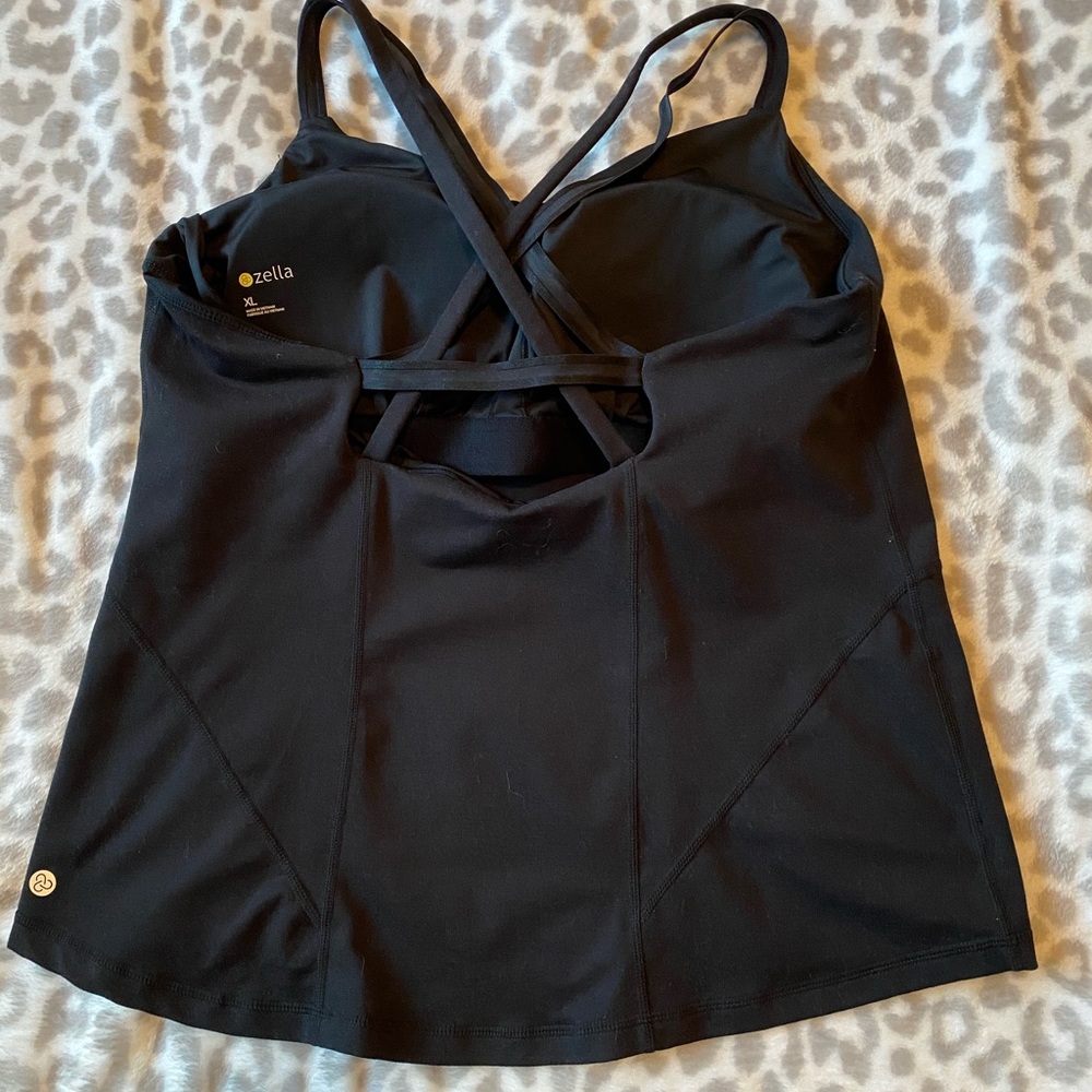 ZELLA workout top